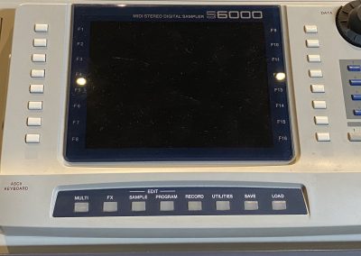 Akai S-6000 Sampler